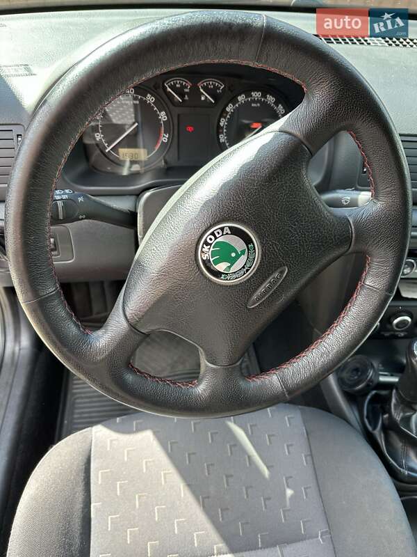 Ліфтбек Skoda Octavia 2008 в Львові