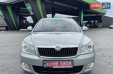 Універсал Skoda Octavia 2009 в 