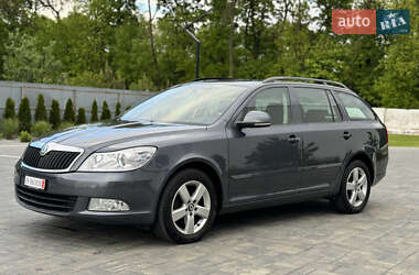 Універсал Skoda Octavia 2012 в 