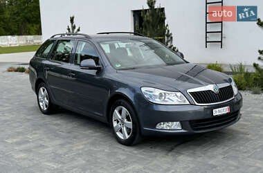 Універсал Skoda Octavia 2012 в 