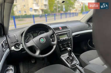 Лифтбек Skoda Octavia 2007 в 