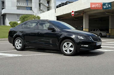 Лифтбек Skoda Octavia 2019 в 