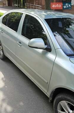 Лифтбек Skoda Octavia 2011 в 