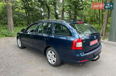 Універсал Skoda Octavia 2011 в 