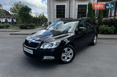 Универсал Skoda Octavia 2011 в 