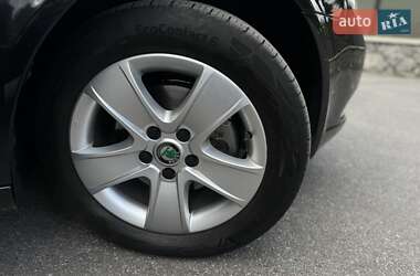 Универсал Skoda Octavia 2011 в 