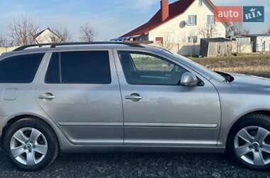 Универсал Skoda Octavia 2011 в 