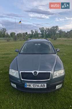 Универсал Skoda Octavia 2006 в Ровно