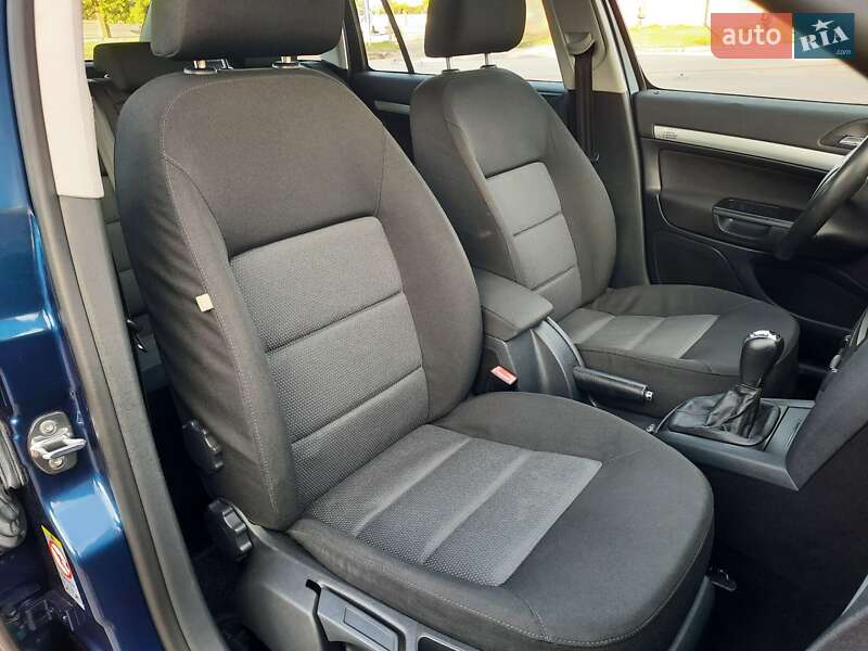 Универсал Skoda Octavia 2007 в Полтаве