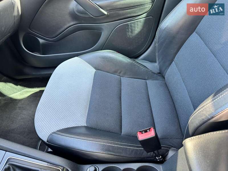Універсал Skoda Octavia 2012 в Кам'янець-Подільському