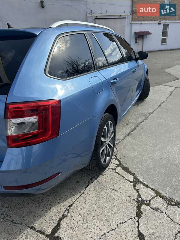 Универсал Skoda Octavia 2017 в Черкассах