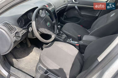 Лифтбек Skoda Octavia 2006 в 