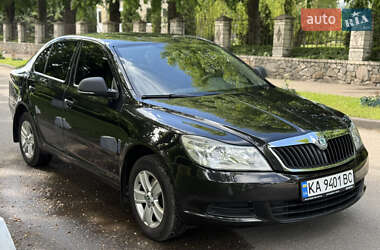 Ліфтбек Skoda Octavia 2010 в 
