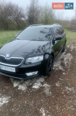 Универсал Skoda Octavia 2016 в Запорожье