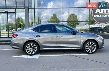 Лифтбек Skoda Octavia 2023 в 