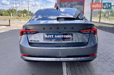 Лифтбек Skoda Octavia 2023 в 