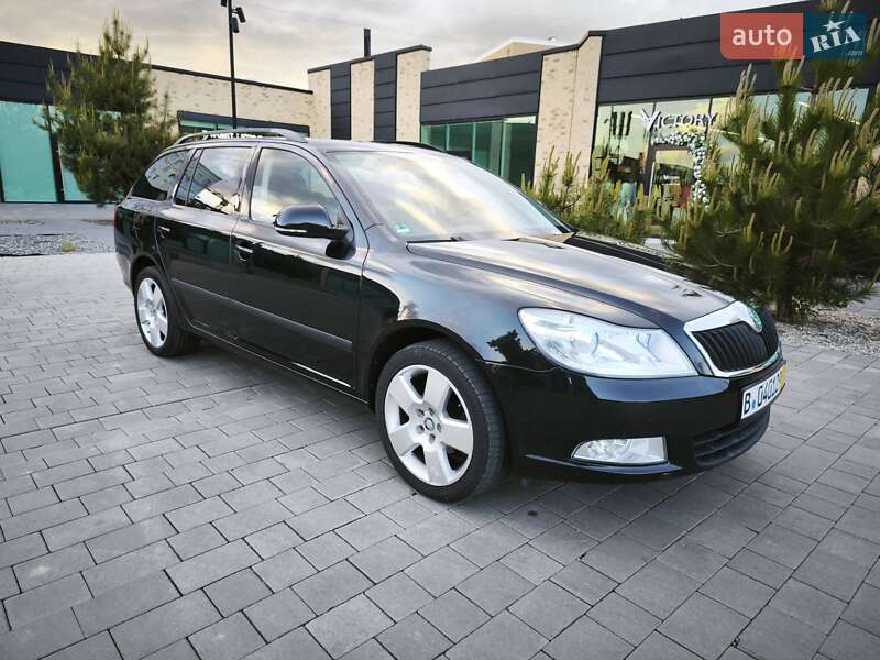 Універсал Skoda Octavia 2012 в 