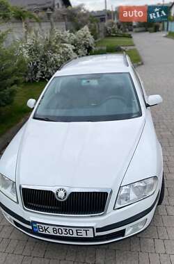 Універсал Skoda Octavia 2008 в 