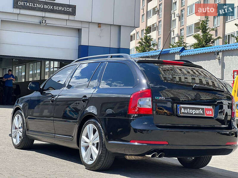 Універсал Skoda Octavia 2009 в Одесі