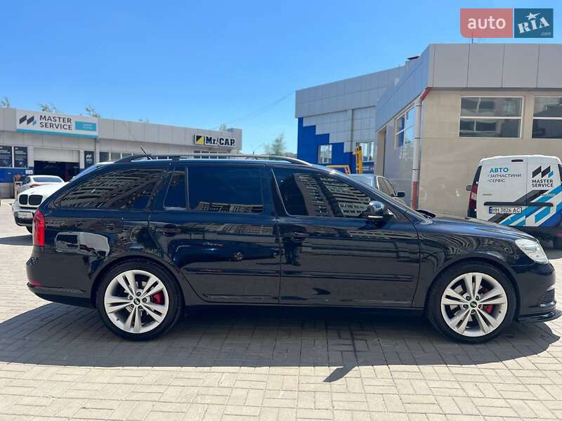 Універсал Skoda Octavia 2009 в Одесі