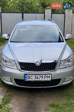Універсал Skoda Octavia 2009 в 