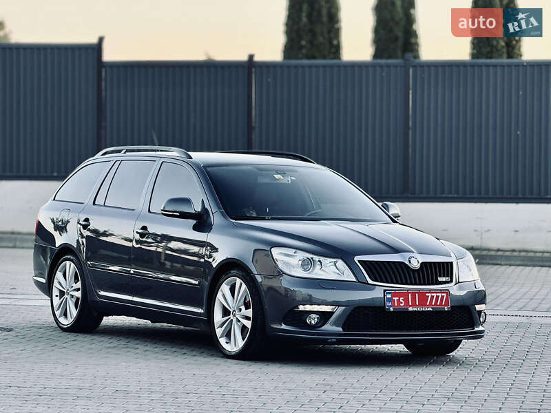 Универсал Skoda Octavia 2010 в 
