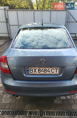 Ліфтбек Skoda Octavia 2010 в 