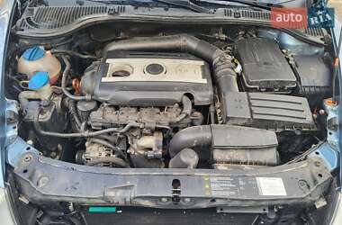 Ліфтбек Skoda Octavia 2010 в 