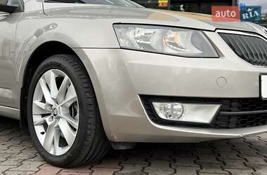 Лифтбек Skoda Octavia 2014 в 
