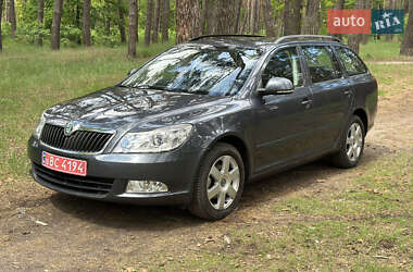 Универсал Skoda Octavia 2010 в Сумах