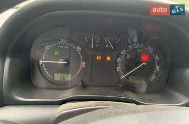 Лифтбек Skoda Octavia 2002 в 