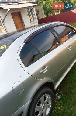 Ліфтбек Skoda Octavia 2004 в 