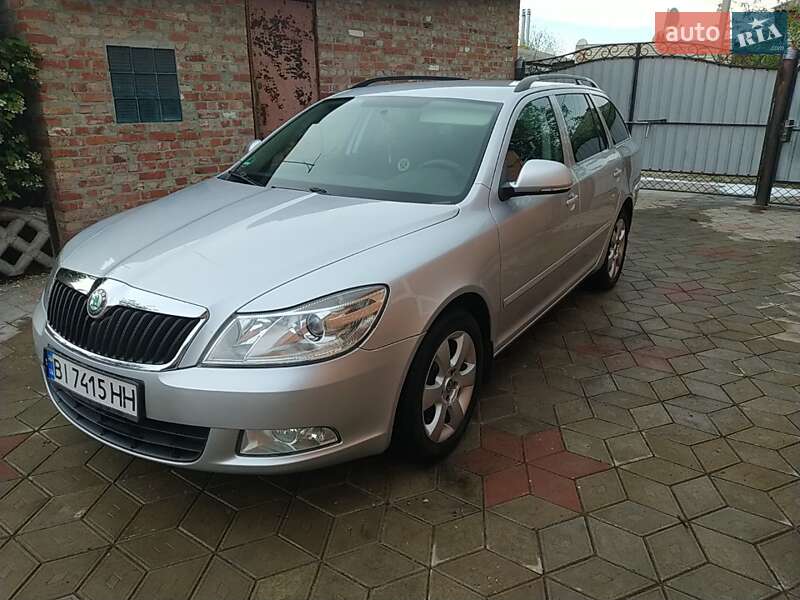 Универсал Skoda Octavia 2010 в 