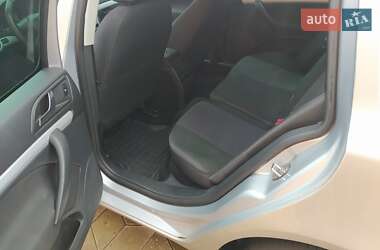 Универсал Skoda Octavia 2010 в 
