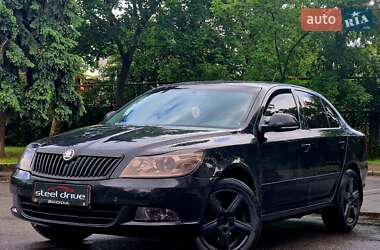 Ліфтбек Skoda Octavia 2012 в 