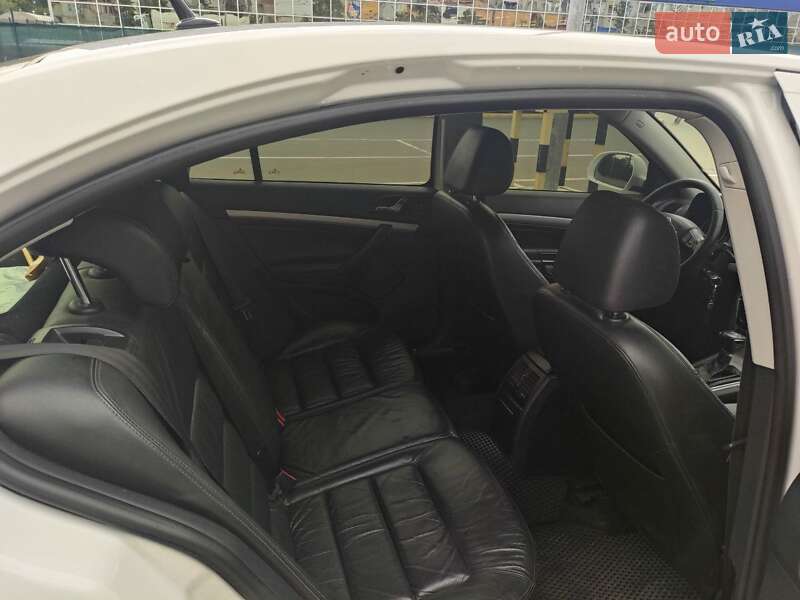 Ліфтбек Skoda Octavia 2010 в Сумах