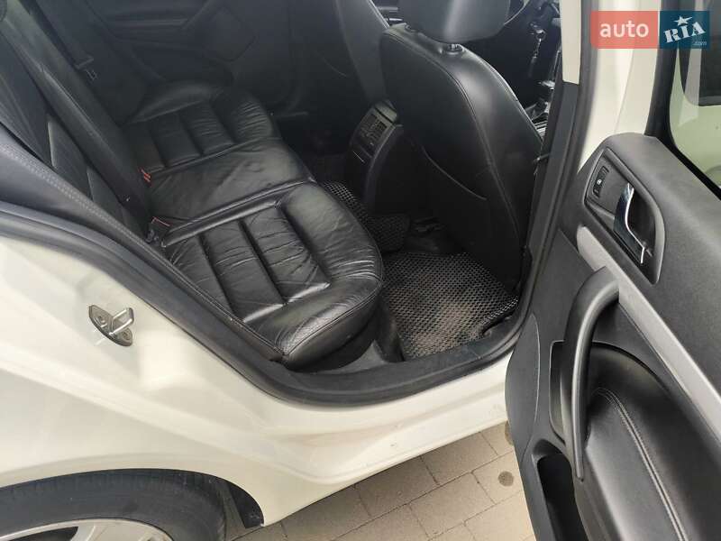 Ліфтбек Skoda Octavia 2010 в Сумах