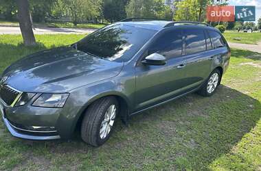 Універсал Skoda Octavia 2018 в 