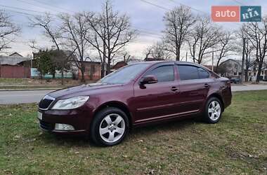 Лифтбек Skoda Octavia 2012 в Чернигове