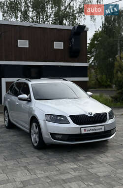 Універсал Skoda Octavia 2015 в Тячеві