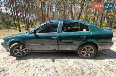 Ліфтбек Skoda Octavia 1998 в 