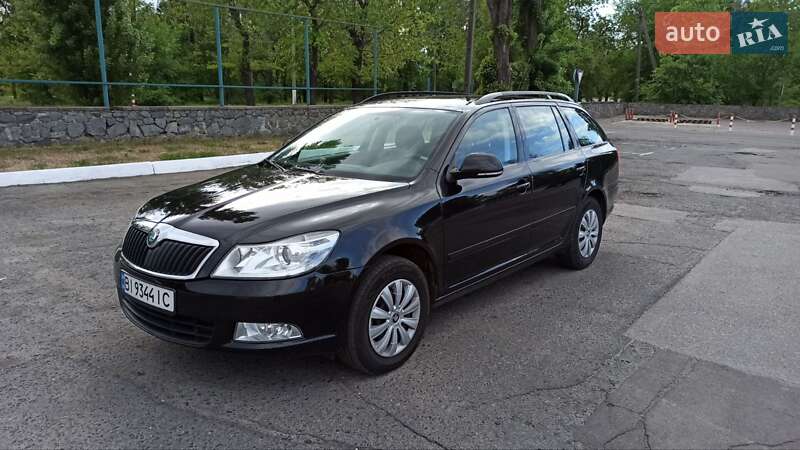 Универсал Skoda Octavia 2011 в 