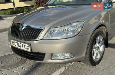 Лифтбек Skoda Octavia 2013 в 