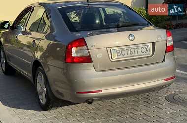 Лифтбек Skoda Octavia 2013 в 