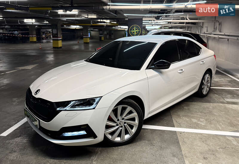 Ліфтбек Skoda Octavia 2020 в Дніпрі