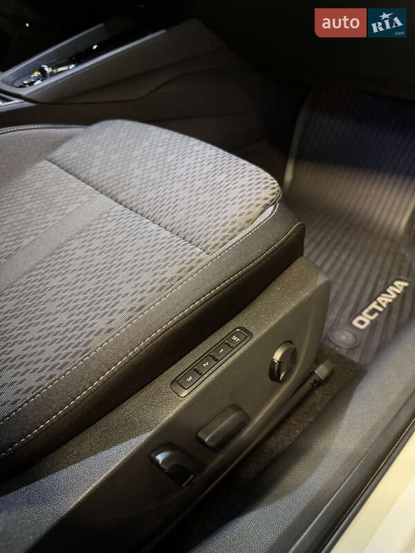 Ліфтбек Skoda Octavia 2020 в Дніпрі