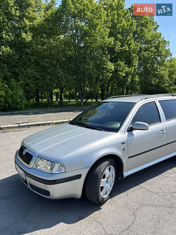 Универсал Skoda Octavia 2002 в Владимире
