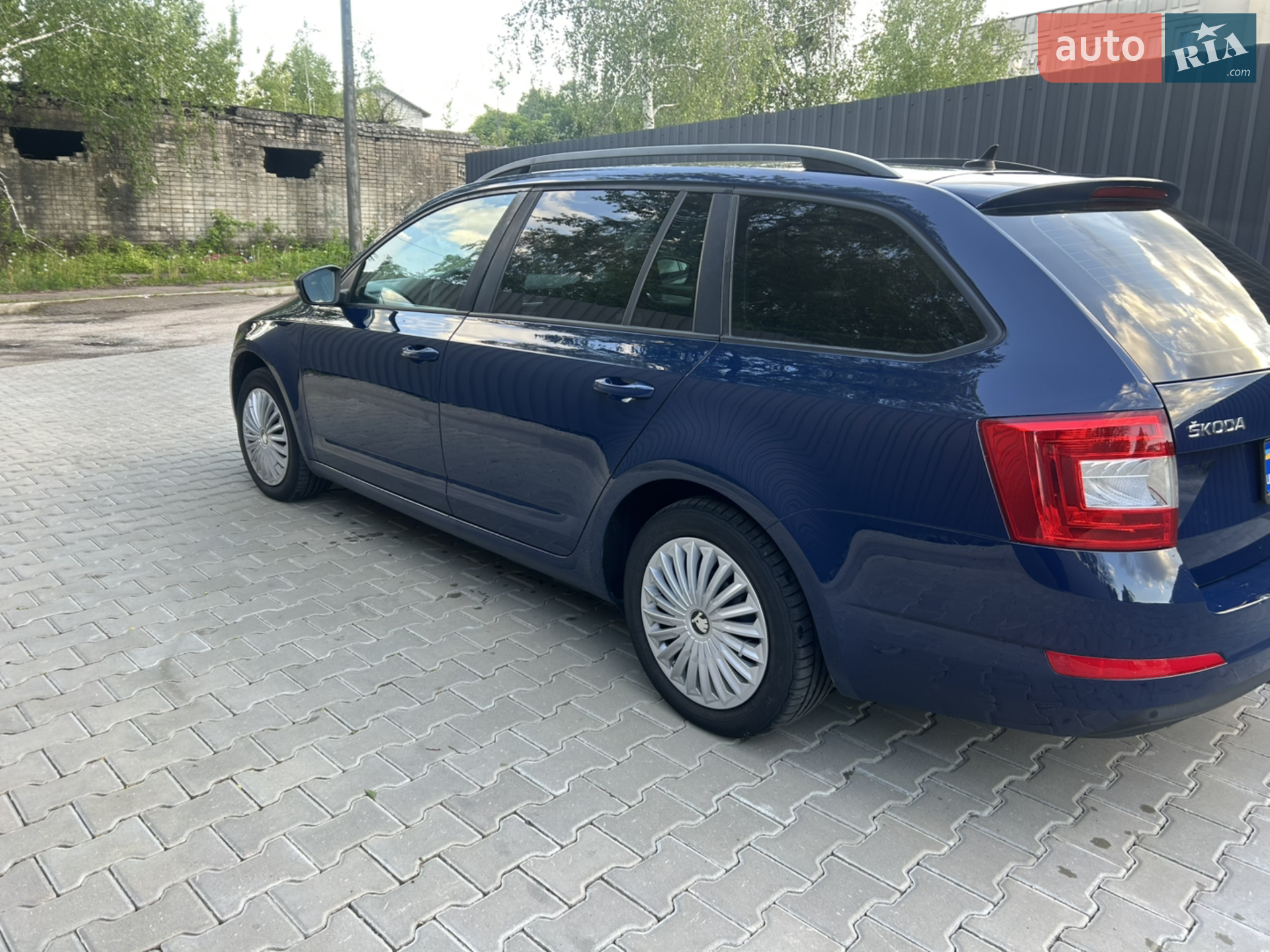 Skoda Octavia 2013 VIN TMBJG7NEXE0052269 фото оголошення 3 з 18