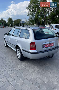 Универсал Skoda Octavia 2010 в 