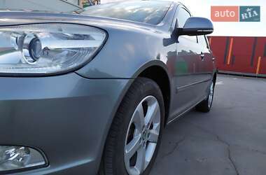 Универсал Skoda Octavia 2012 в 